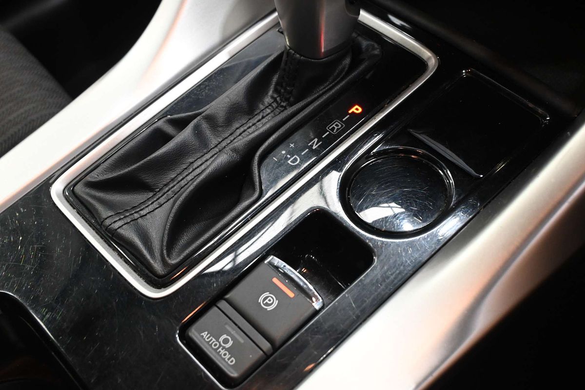 2022 Mitsubishi Eclipse Cross LS YB