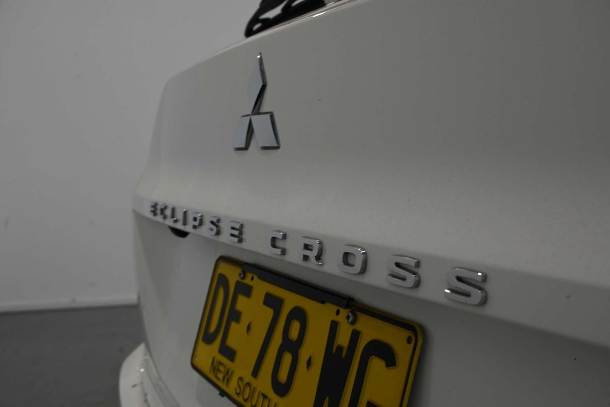 2022 Mitsubishi Eclipse Cross LS YB