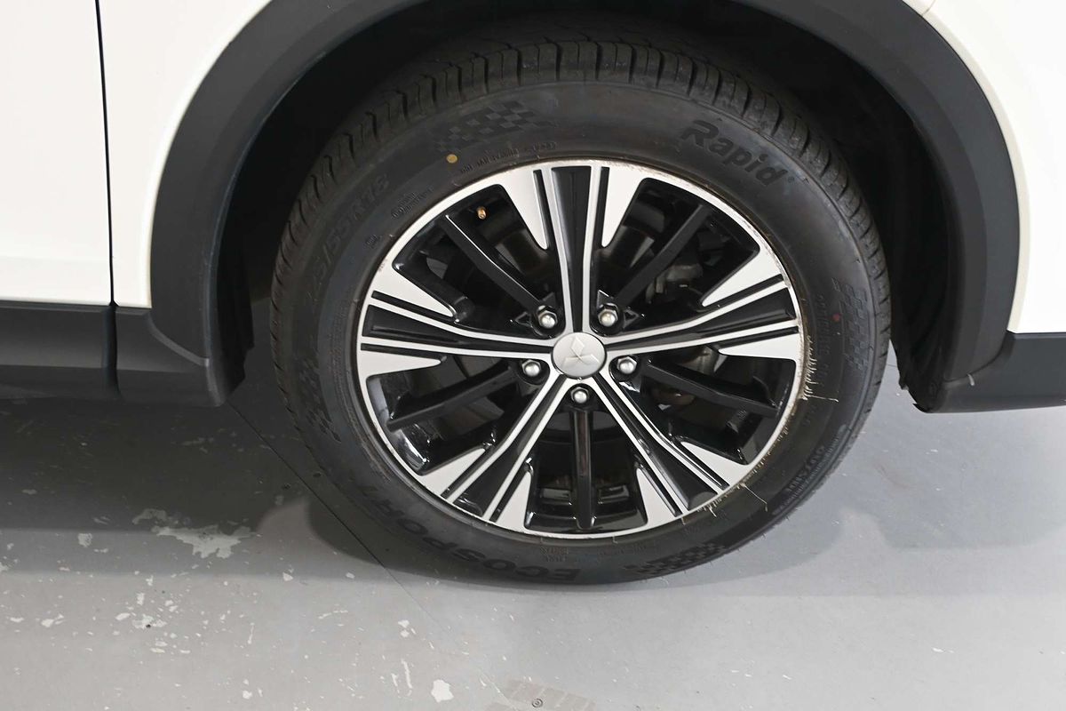 2022 Mitsubishi Eclipse Cross LS YB