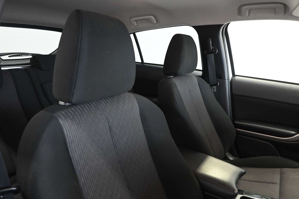 2022 Mitsubishi Eclipse Cross LS YB