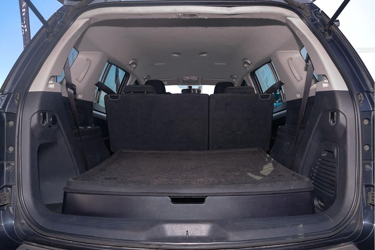2017 Isuzu MU-X LS-U
