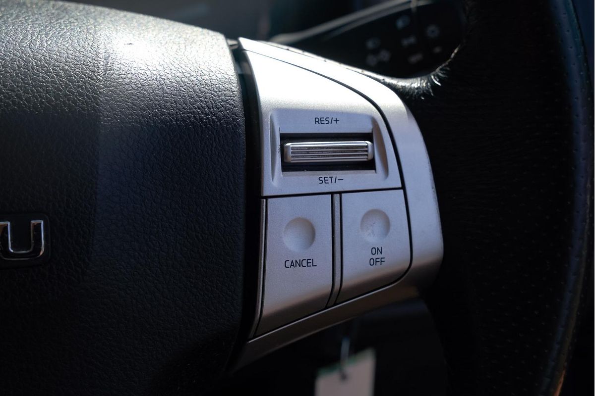 2017 Isuzu MU-X LS-U
