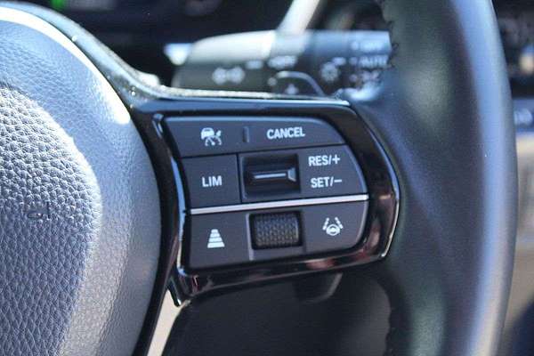 2023 Honda CR-V VTi LX AWD RW