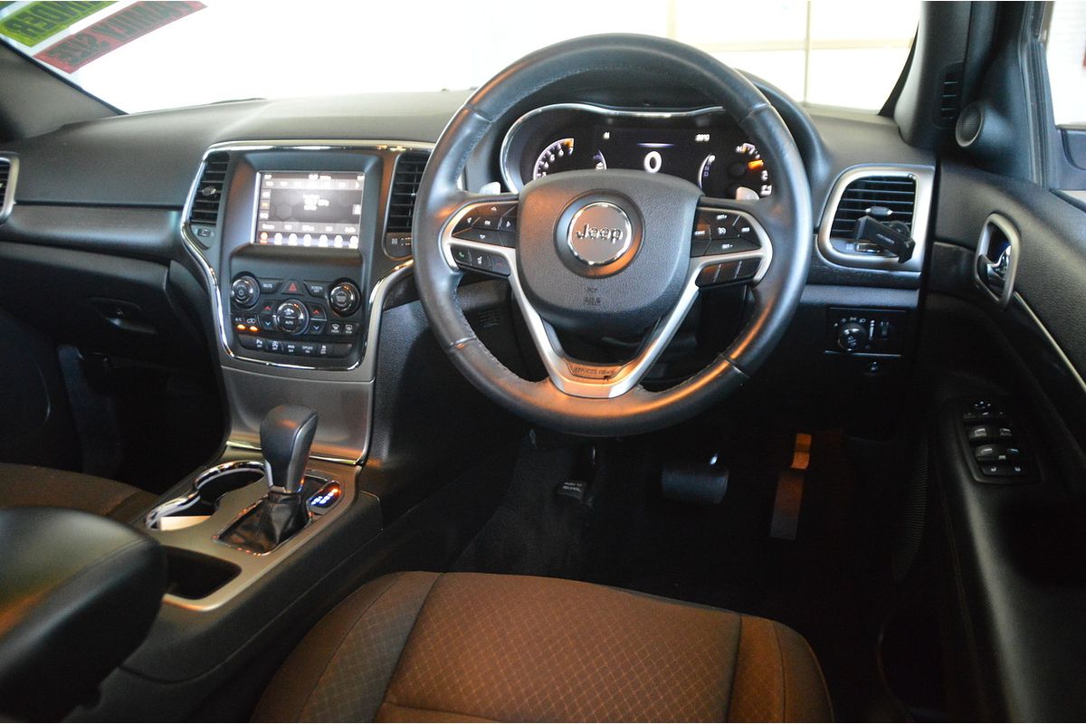 2019 Jeep Grand Cherokee Laredo WK