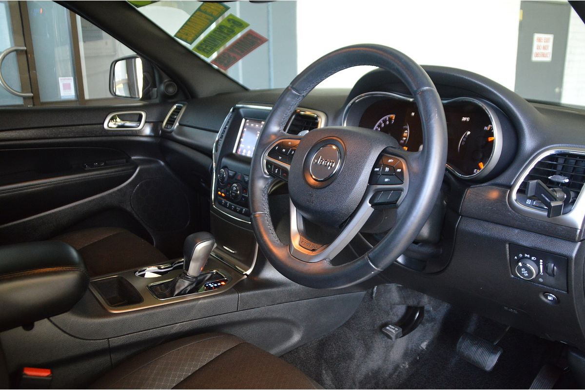 2019 Jeep Grand Cherokee Laredo WK