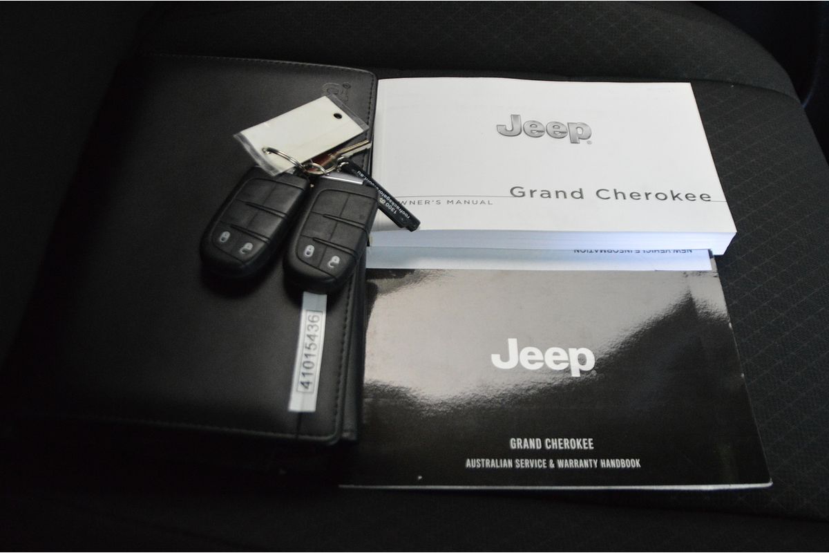 2019 Jeep Grand Cherokee Laredo WK