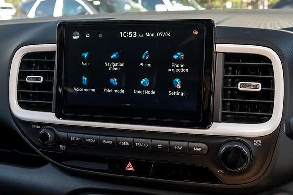 2024 Hyundai Venue Elite QX.V5