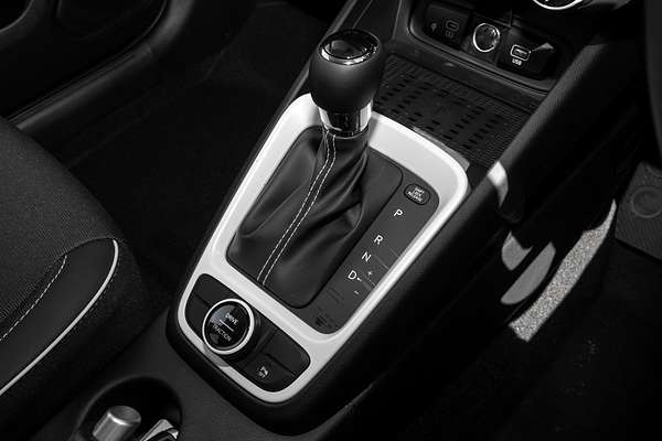 2024 Hyundai Venue Elite QX.V5