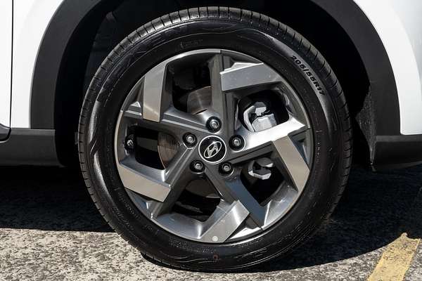2024 Hyundai Venue Elite QX.V5