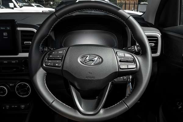 2024 Hyundai Venue Active QX.V5