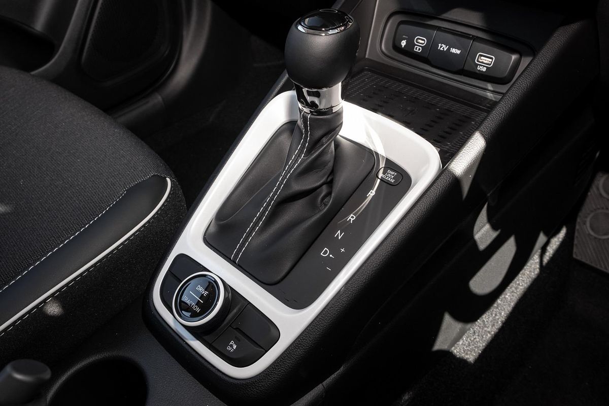 2024 Hyundai Venue Active QX.V5