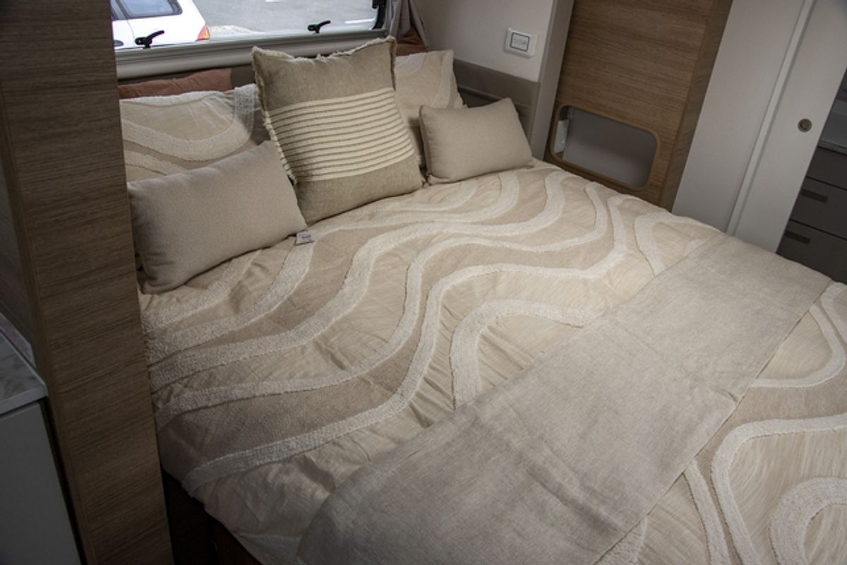 2025 Jayco SILVERLINE CARAVAN 21.65-3.OB.SL-MY25
