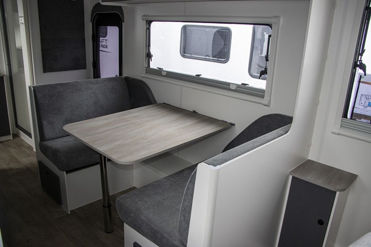 2025 Jayco STARCRAFT CARAVAN 19.61-2.BP.SC-MY25