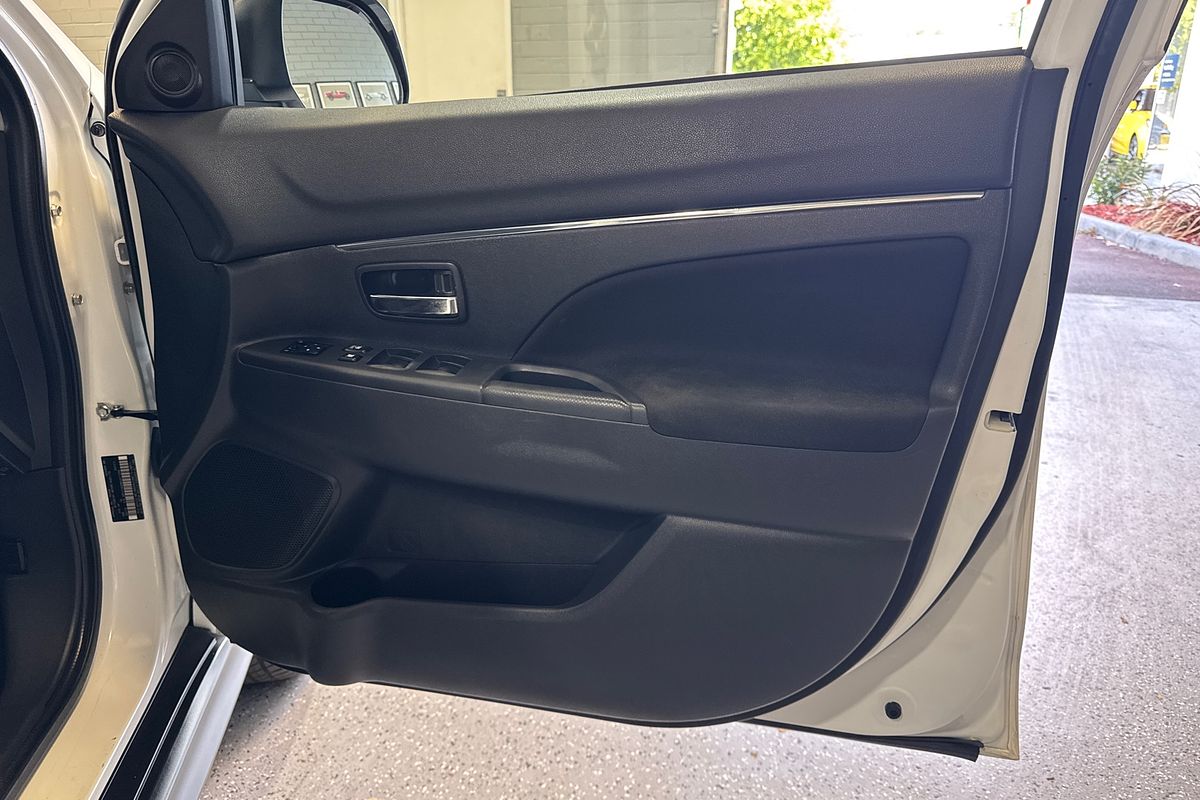 2019 Mitsubishi ASX ES XC