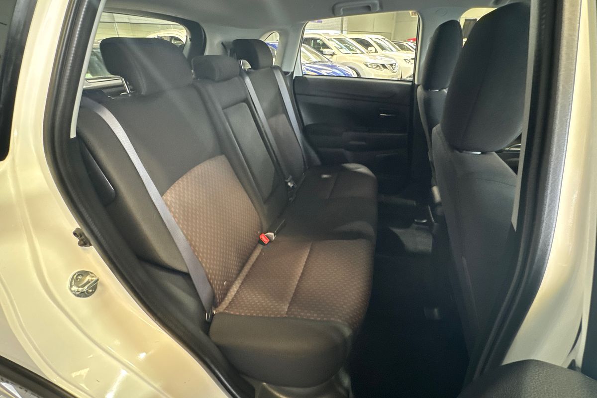 2019 Mitsubishi ASX ES XC