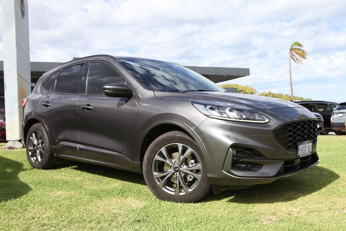 2022 Ford Escape ST-Line ZH