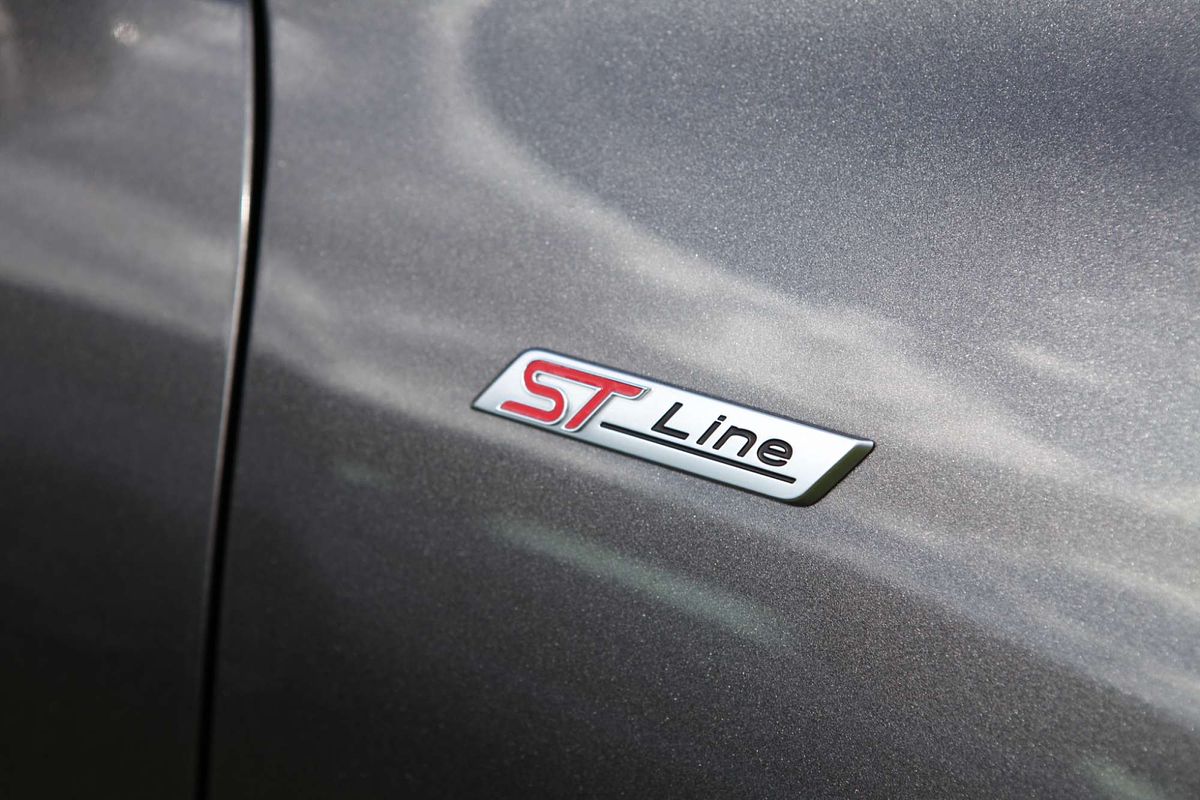 2022 Ford Escape ST-Line ZH
