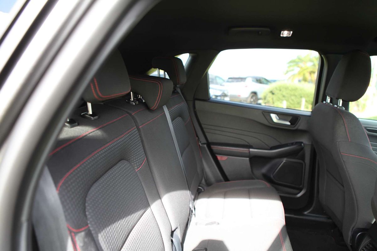 2022 Ford Escape ST-Line ZH