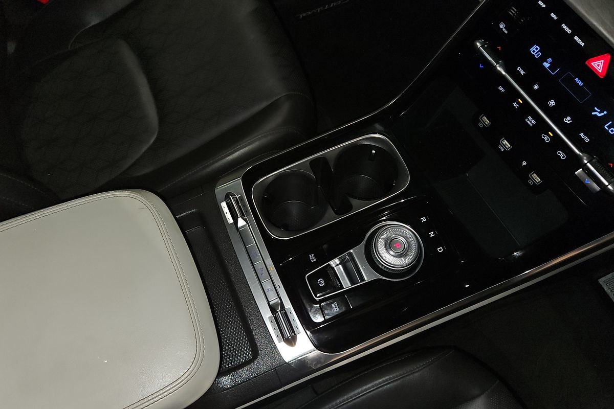 2022 Kia Carnival Platinum KA4
