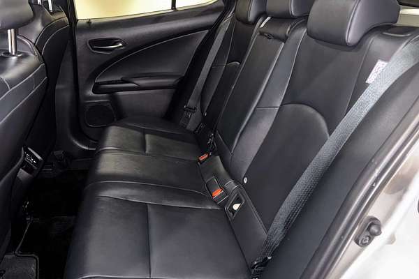 2022 Lexus UX UX200 Luxury MZAA10R