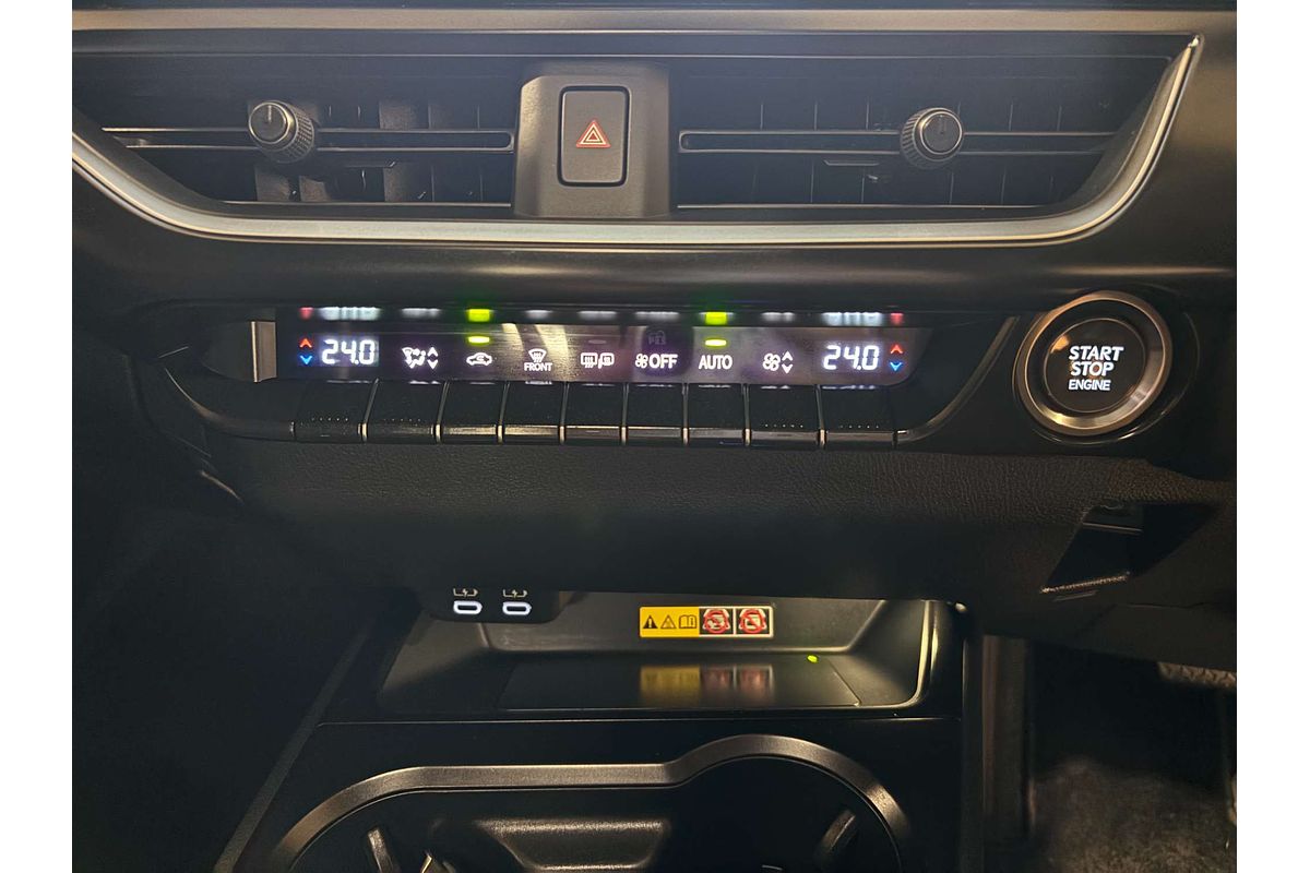 2022 Lexus UX UX200 Luxury MZAA10R