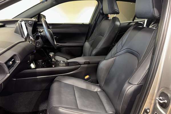 2022 Lexus UX UX200 Luxury MZAA10R