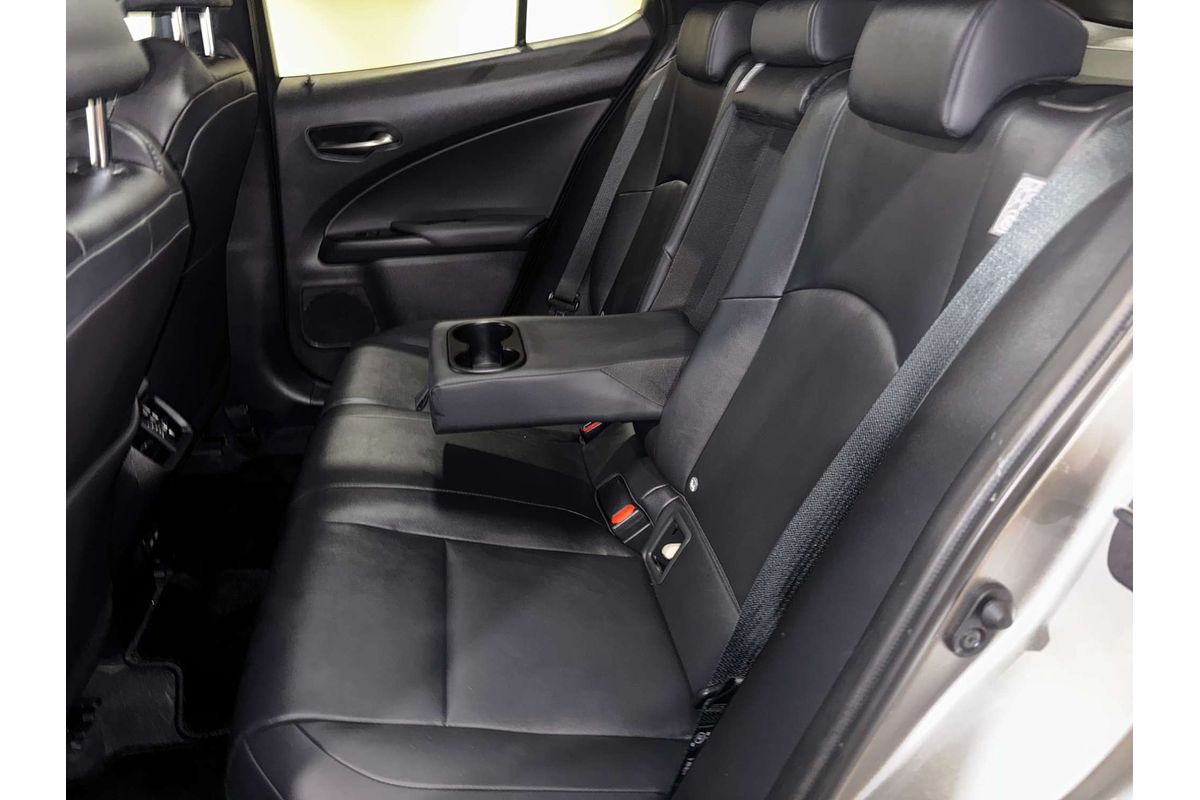 2022 Lexus UX UX200 Luxury MZAA10R