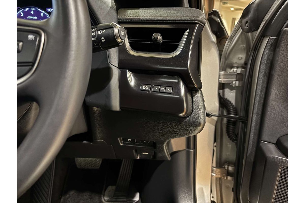 2022 Lexus UX UX200 Luxury MZAA10R