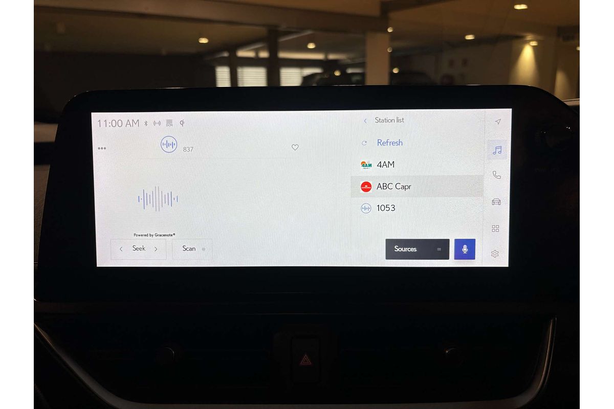 2022 Lexus UX UX200 Luxury MZAA10R