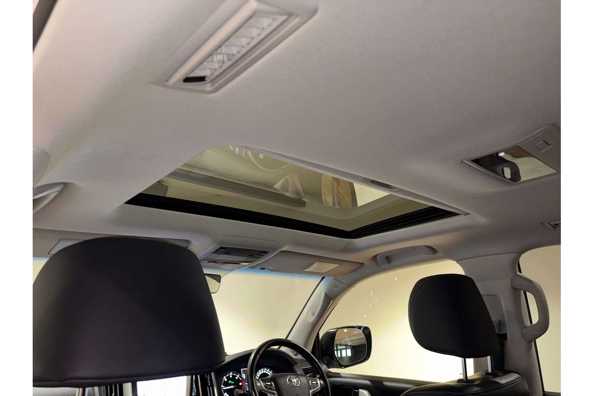 2020 Toyota Landcruiser VX VDJ200R