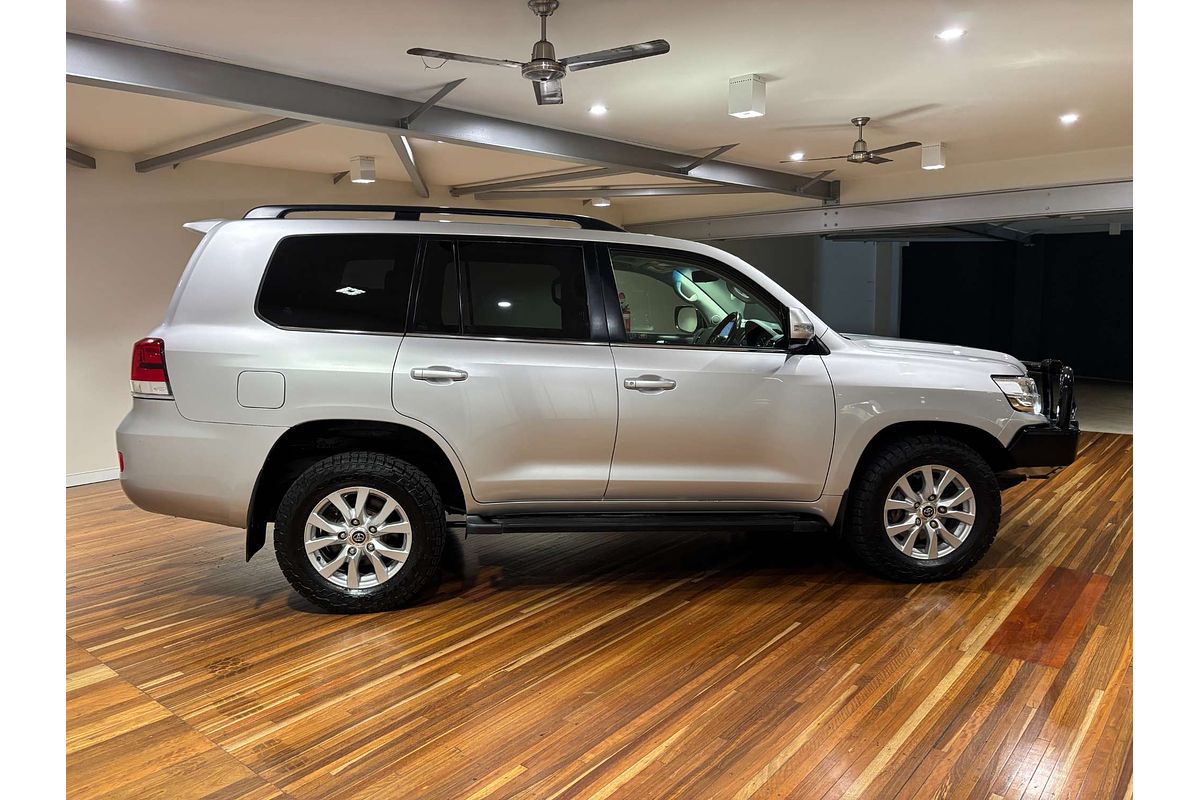 2020 Toyota Landcruiser VX VDJ200R