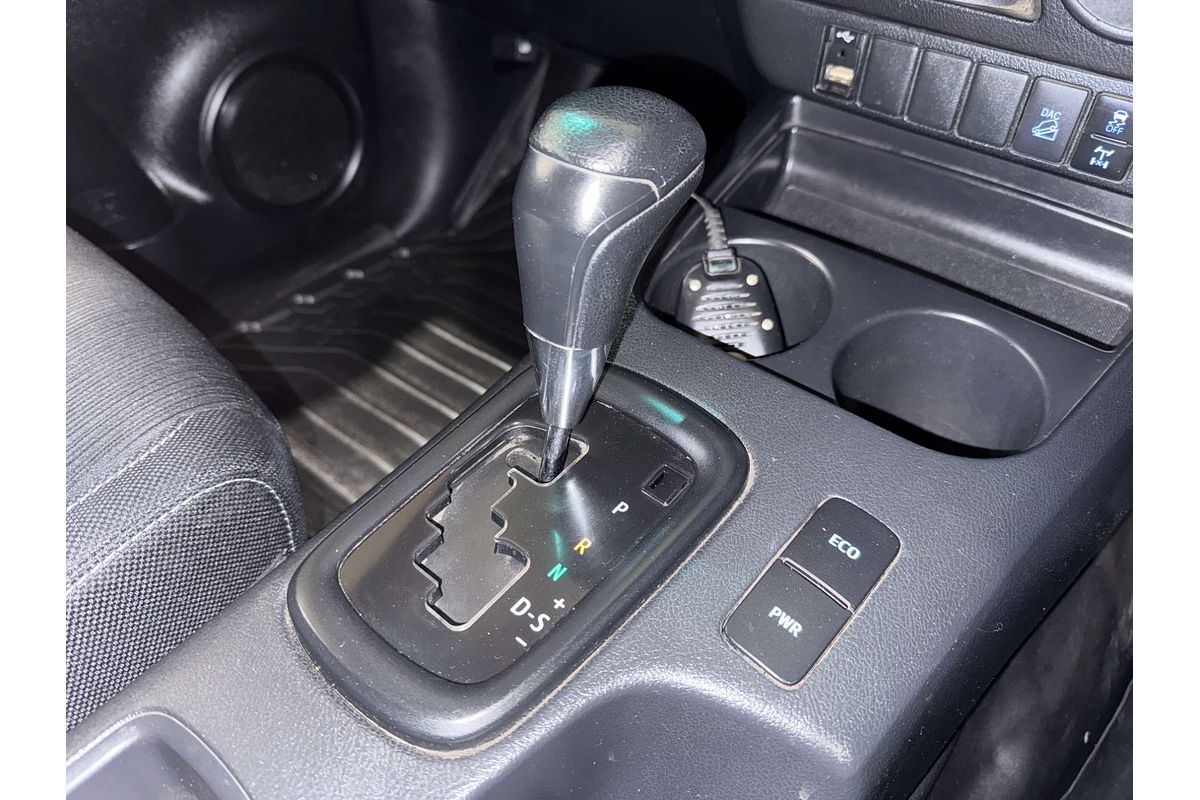 2021 Toyota Hilux SR GUN126R 4X4