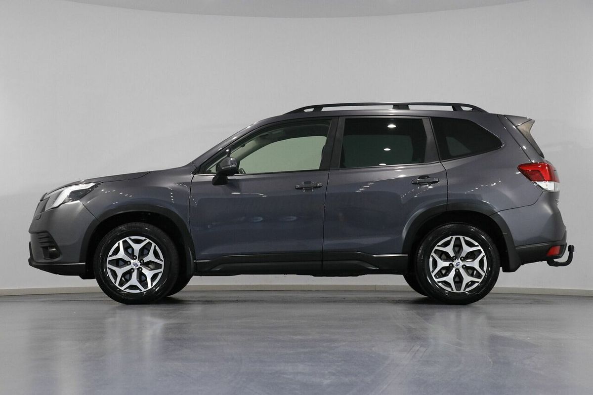2022 Subaru Forester 2.5i S5
