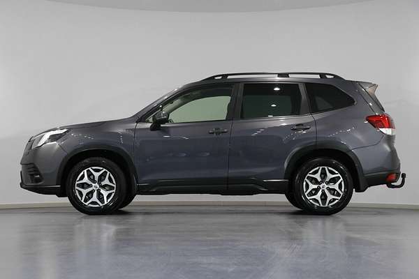 2022 Subaru Forester 2.5i S5