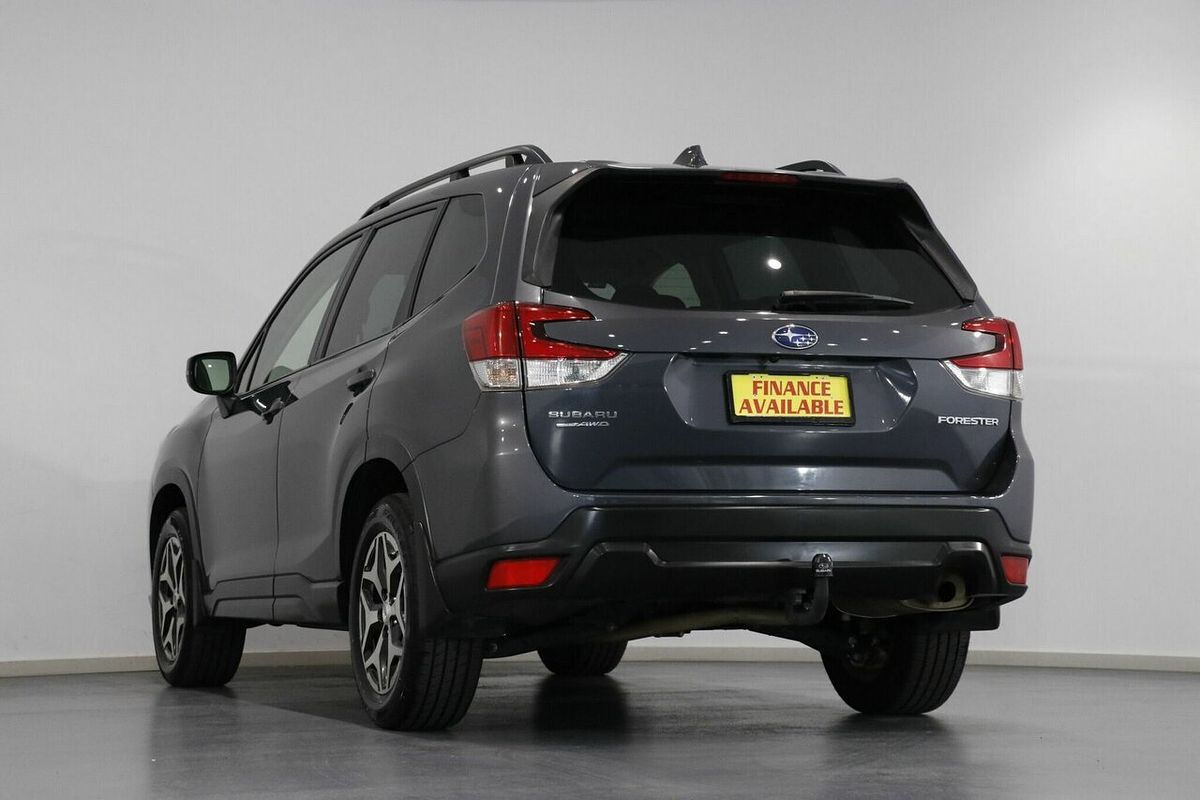 2022 Subaru Forester 2.5i S5