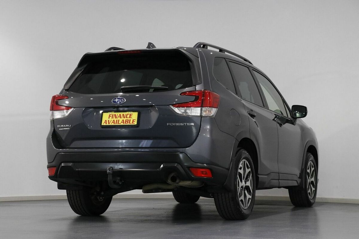 2022 Subaru Forester 2.5i S5