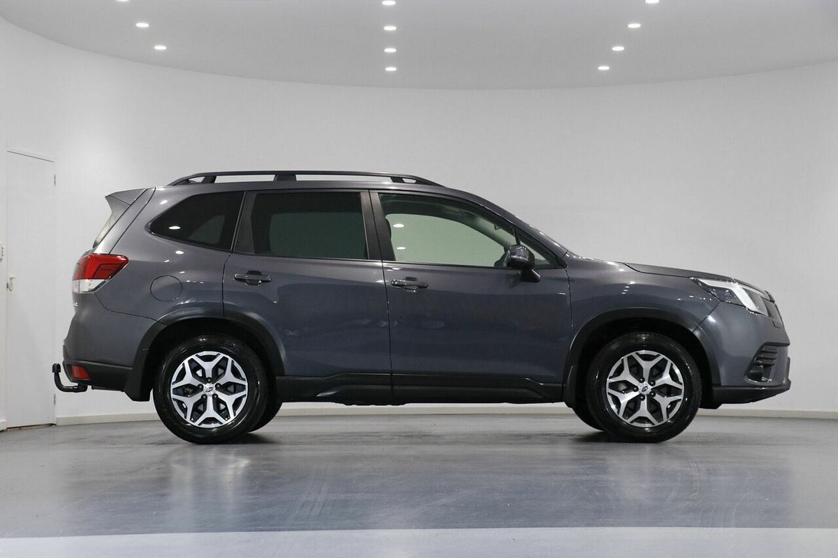 2022 Subaru Forester 2.5i S5