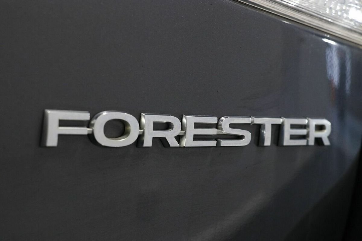 2022 Subaru Forester 2.5i S5
