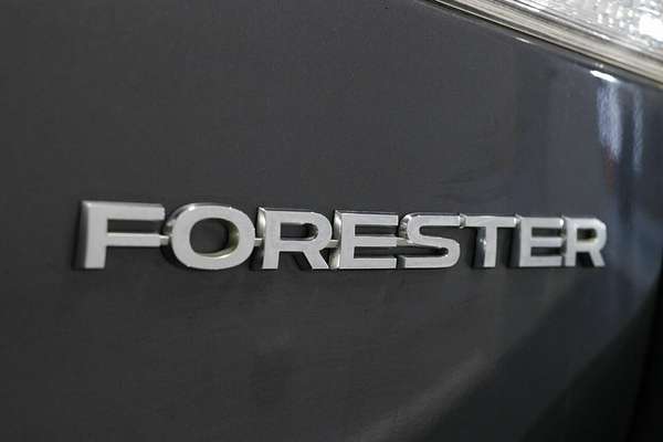 2022 Subaru Forester 2.5i S5