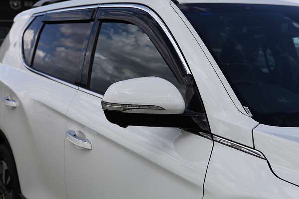 2023 SsangYong Rexton Ultimate Y461