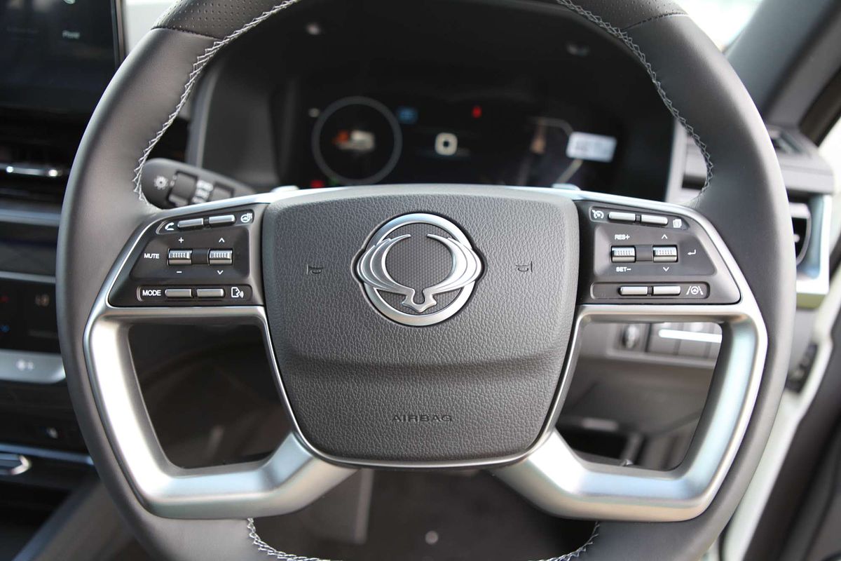 2023 SsangYong Rexton Ultimate Y461