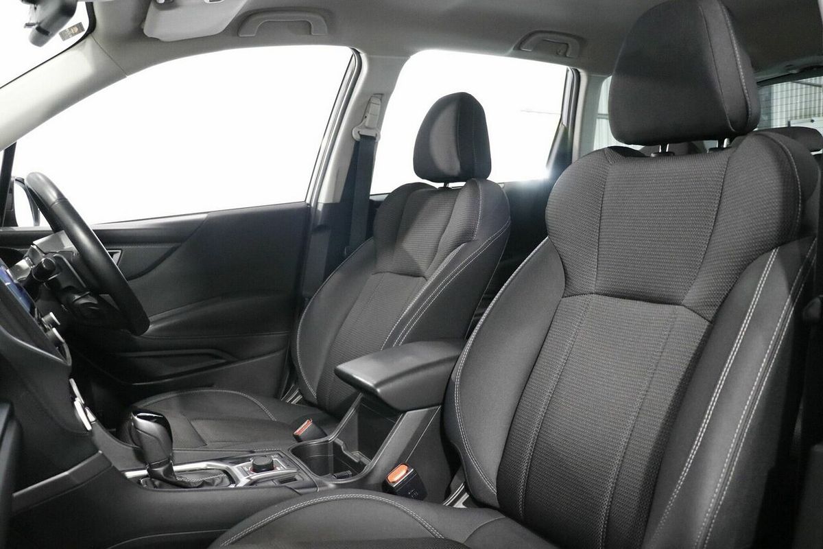 2022 Subaru Forester 2.5i S5