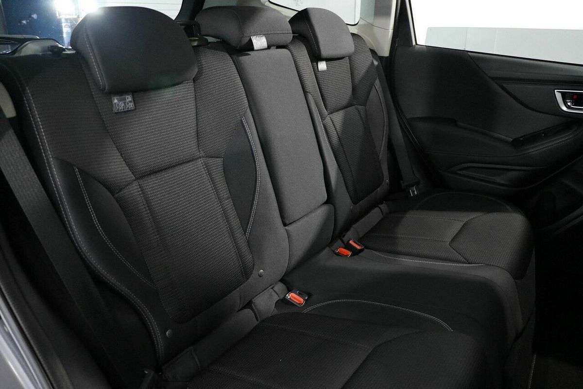 2022 Subaru Forester 2.5i S5
