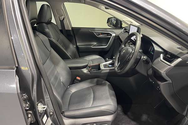 2022 Toyota RAV4 Cruiser AXAH54R
