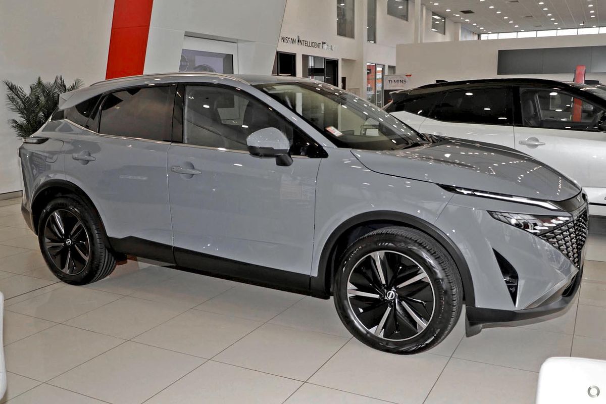 2025 Nissan QASHQAI Ti J12