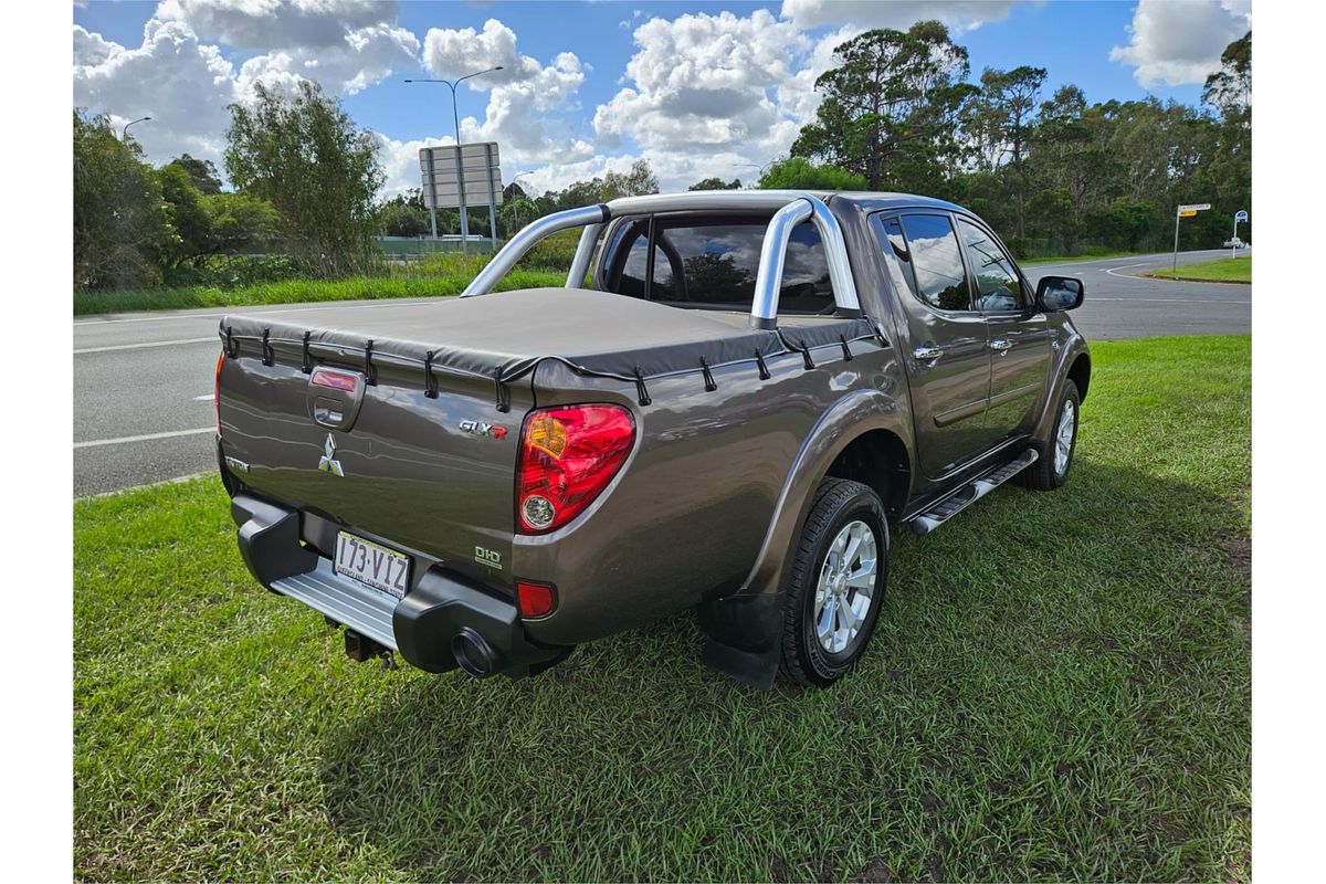 2014 Mitsubishi Triton GLX-R MN 4X4