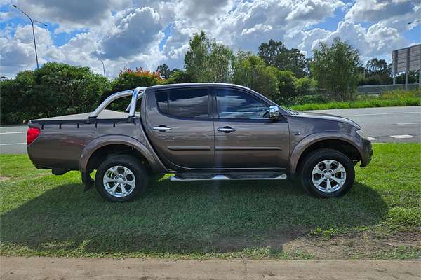 2014 Mitsubishi Triton GLX-R MN 4X4