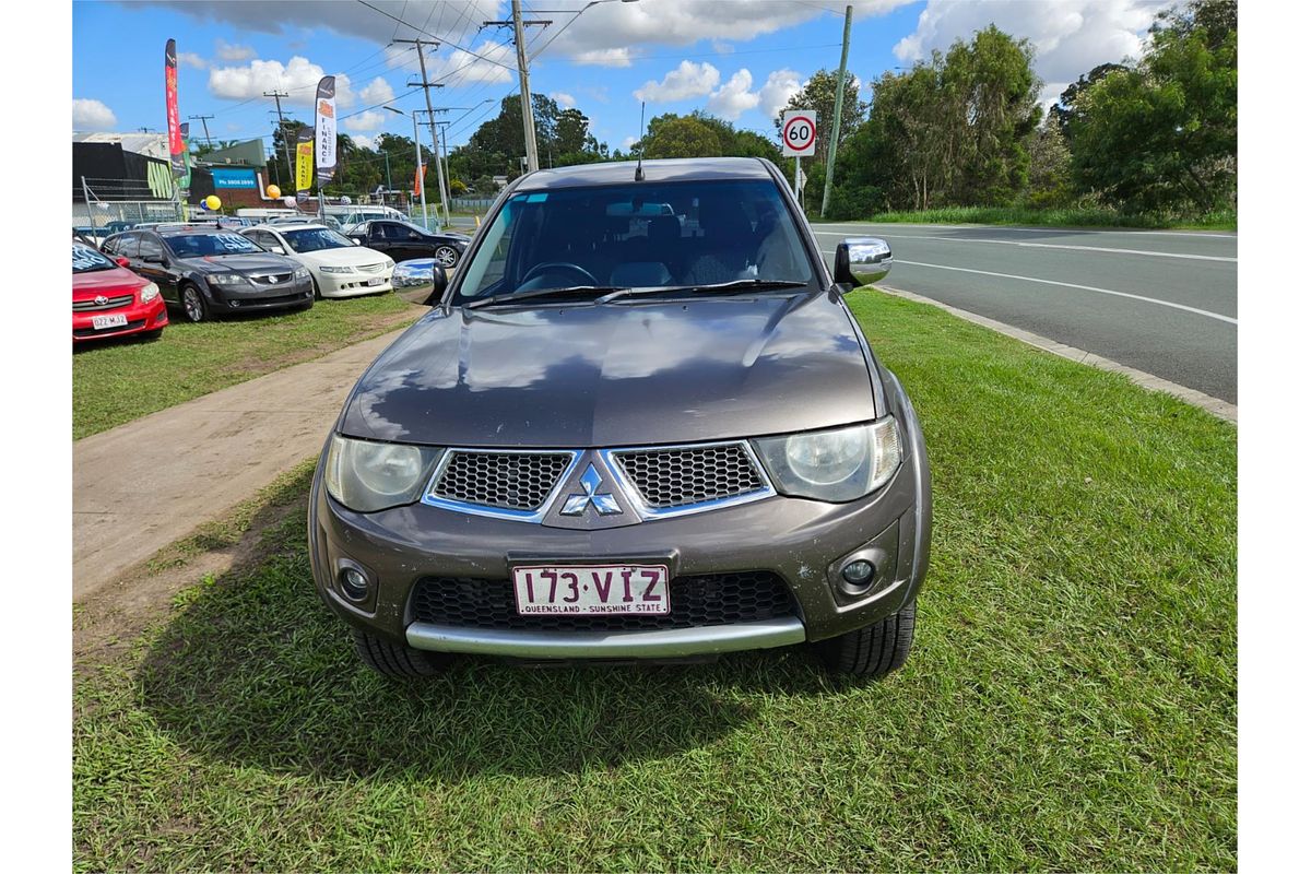 2014 Mitsubishi Triton GLX-R MN 4X4