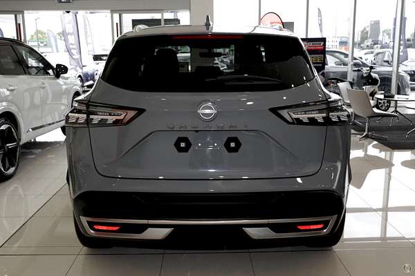 2025 Nissan QASHQAI Ti J12