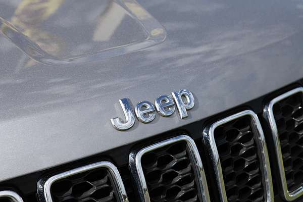 2018 Jeep Grand Cherokee Laredo WK